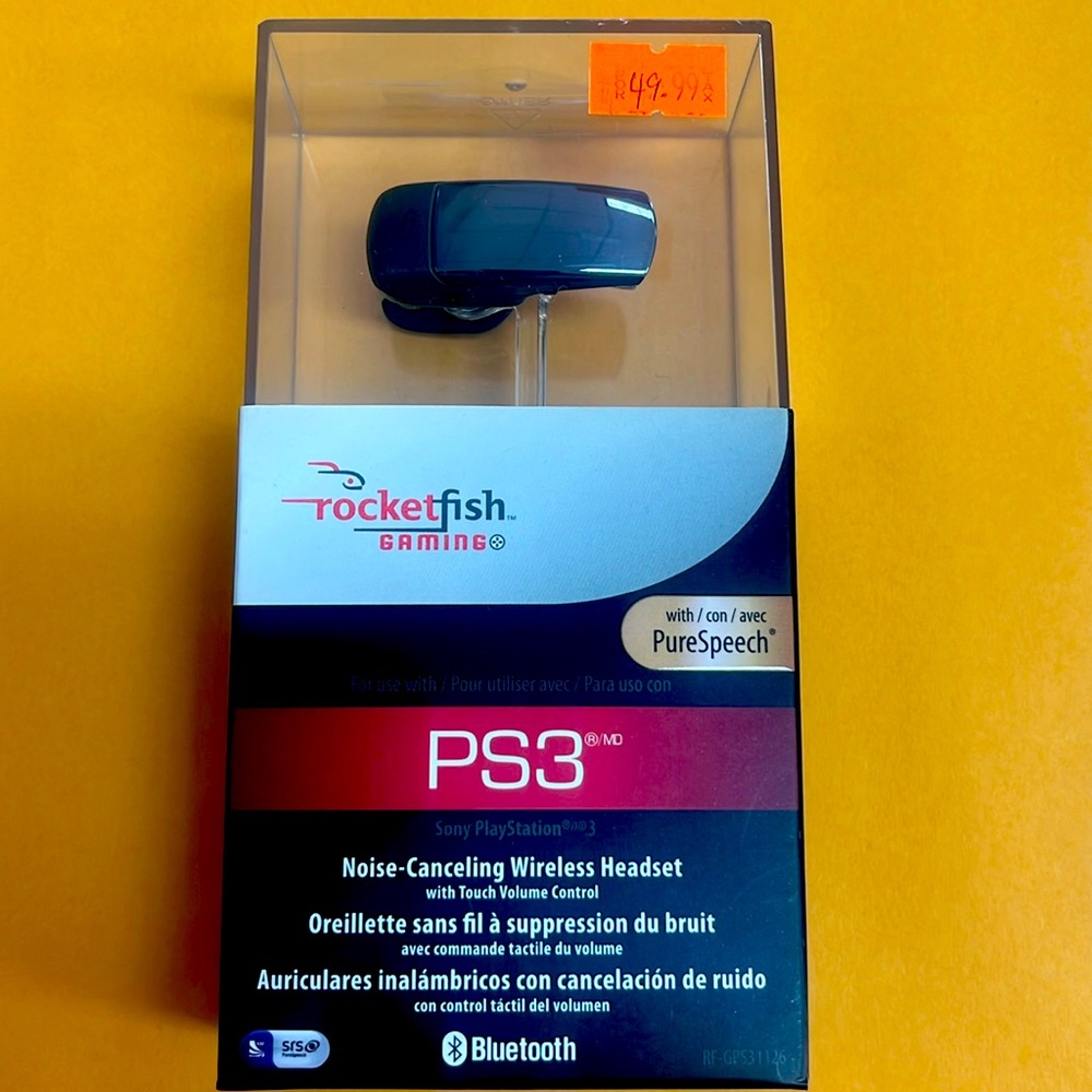 The rocket fish earpiece.
